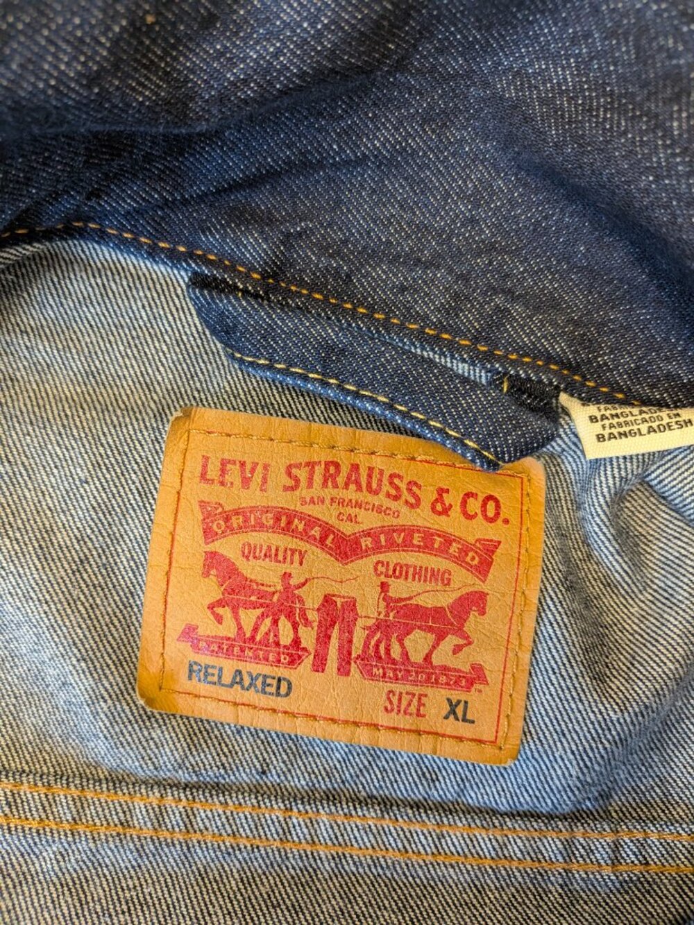 Levi's Type II Trucker Denim Jacket Relaxed Oversized Fit Blue XL - Picture 3 of 9